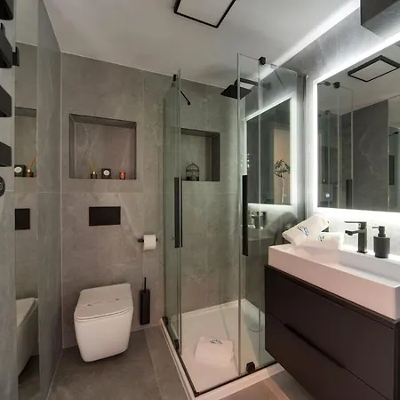 Invest Centrum Park 13 *